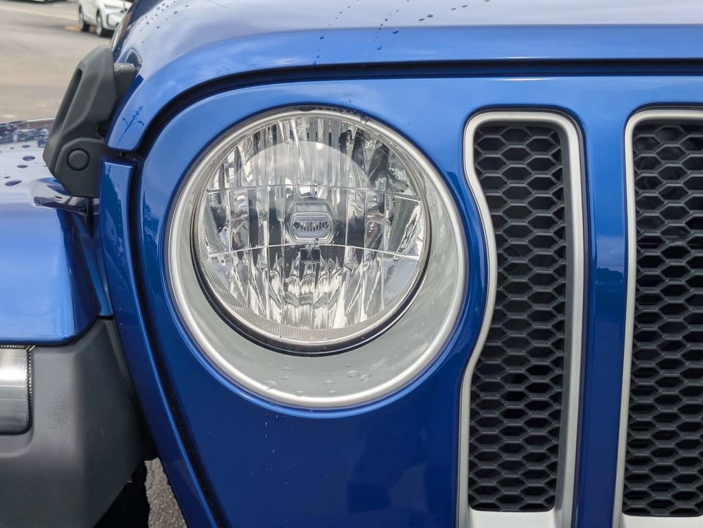 Used 2020 Jeep Wrangler Unlimited Sahara AWD/4WD image 10