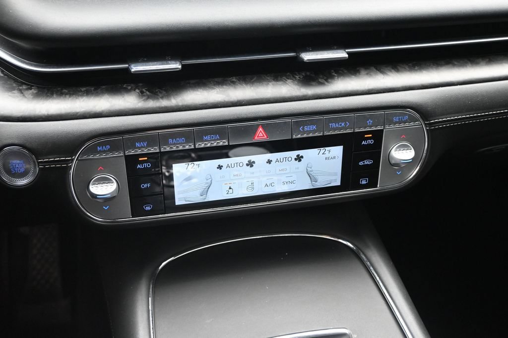 Used 2023 Genesis G90 3.5T AWD/4WD image 17