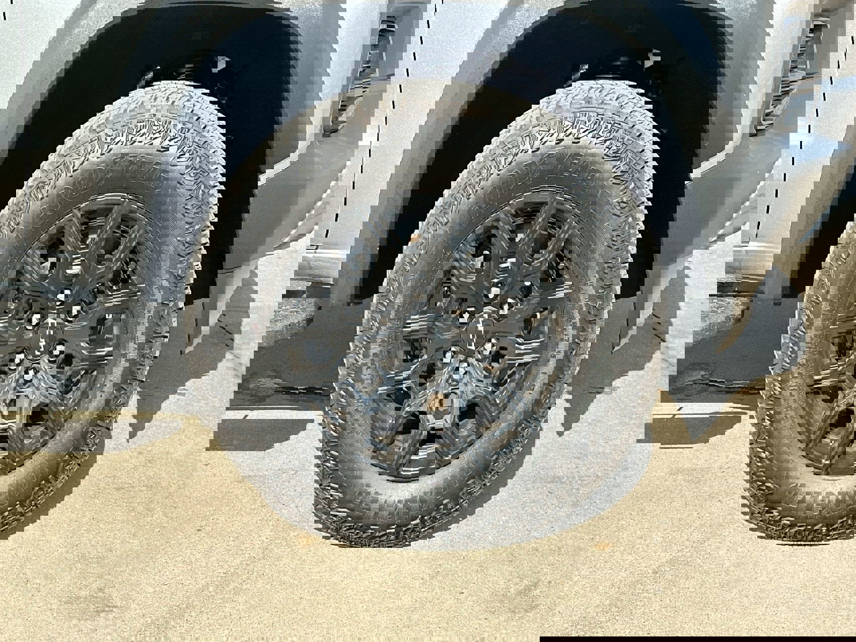 Certified 2024 Chevrolet Colorado Trail Boss w/ Technology Package image 10