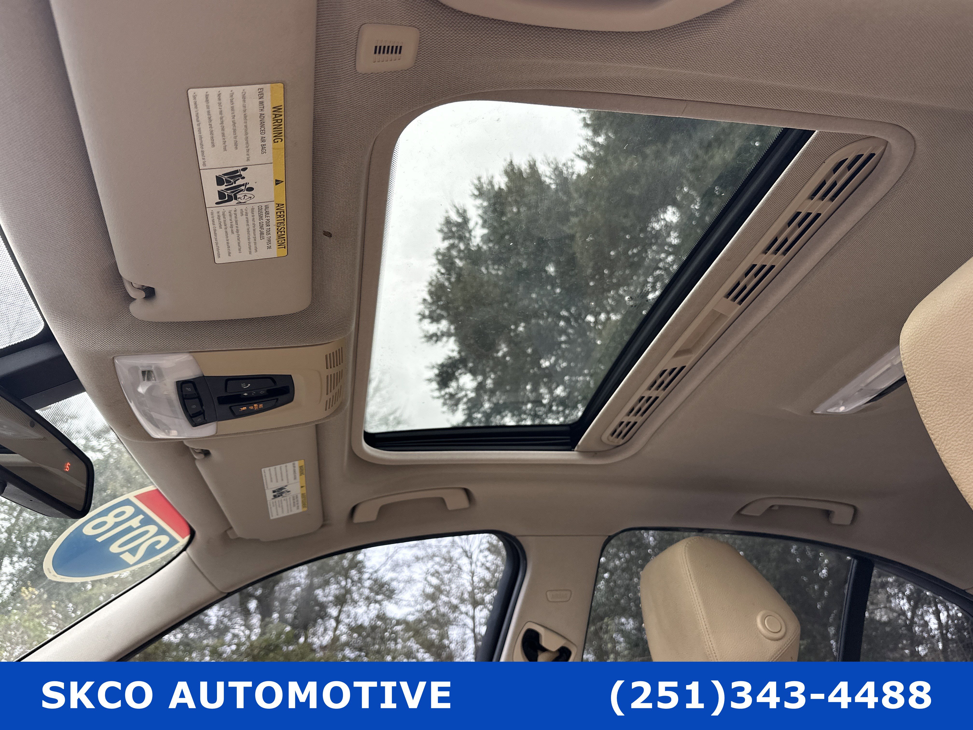 Used 2018 BMW 320i Sedan w/ Premium Package RWD image 26