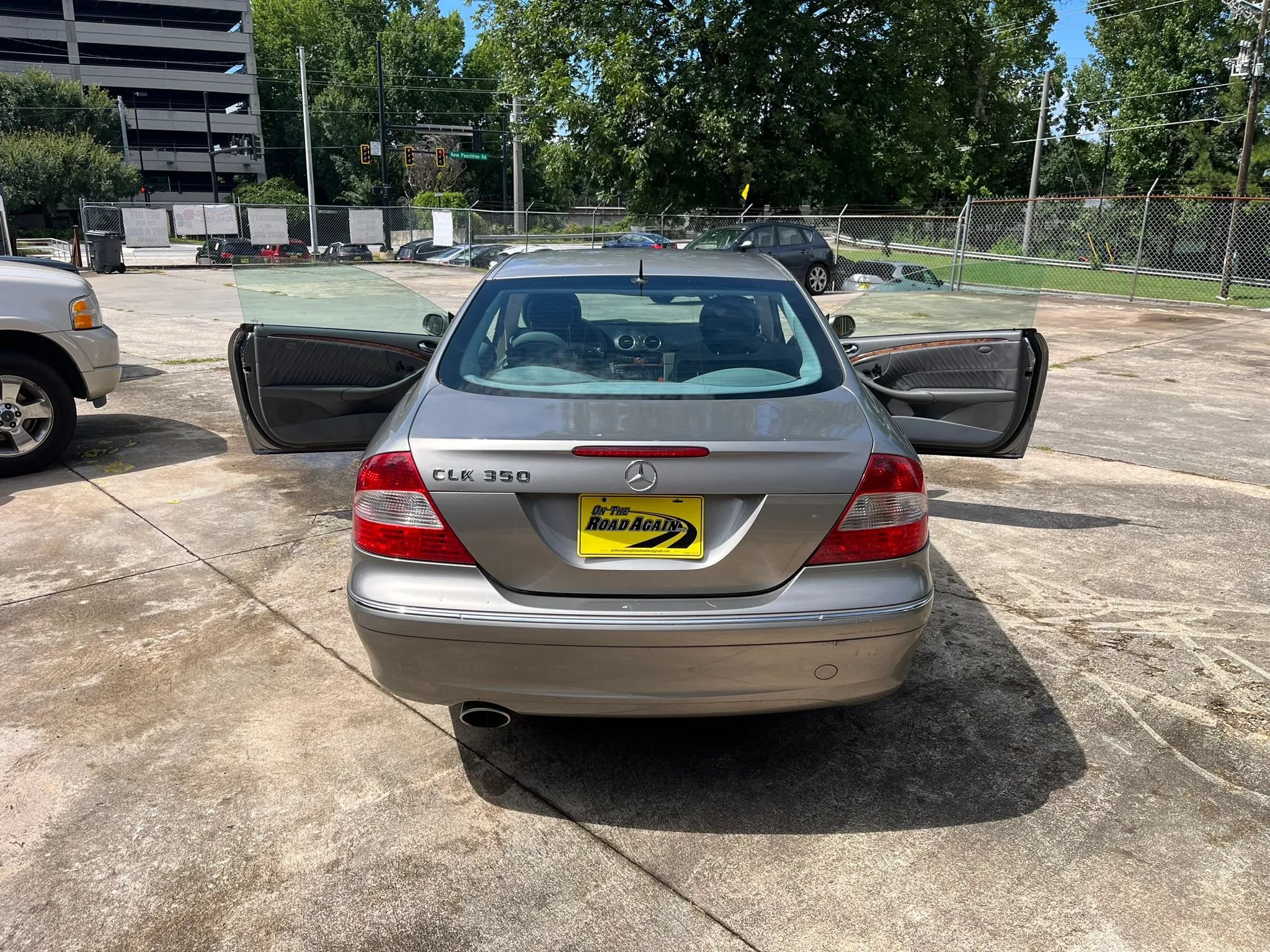 Used 2006 Mercedes-Benz CLK 350 Coupe image 5