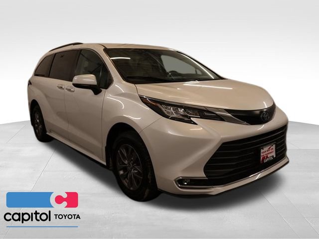 Used 2024 Toyota Sienna XLE FWD 360° Tour