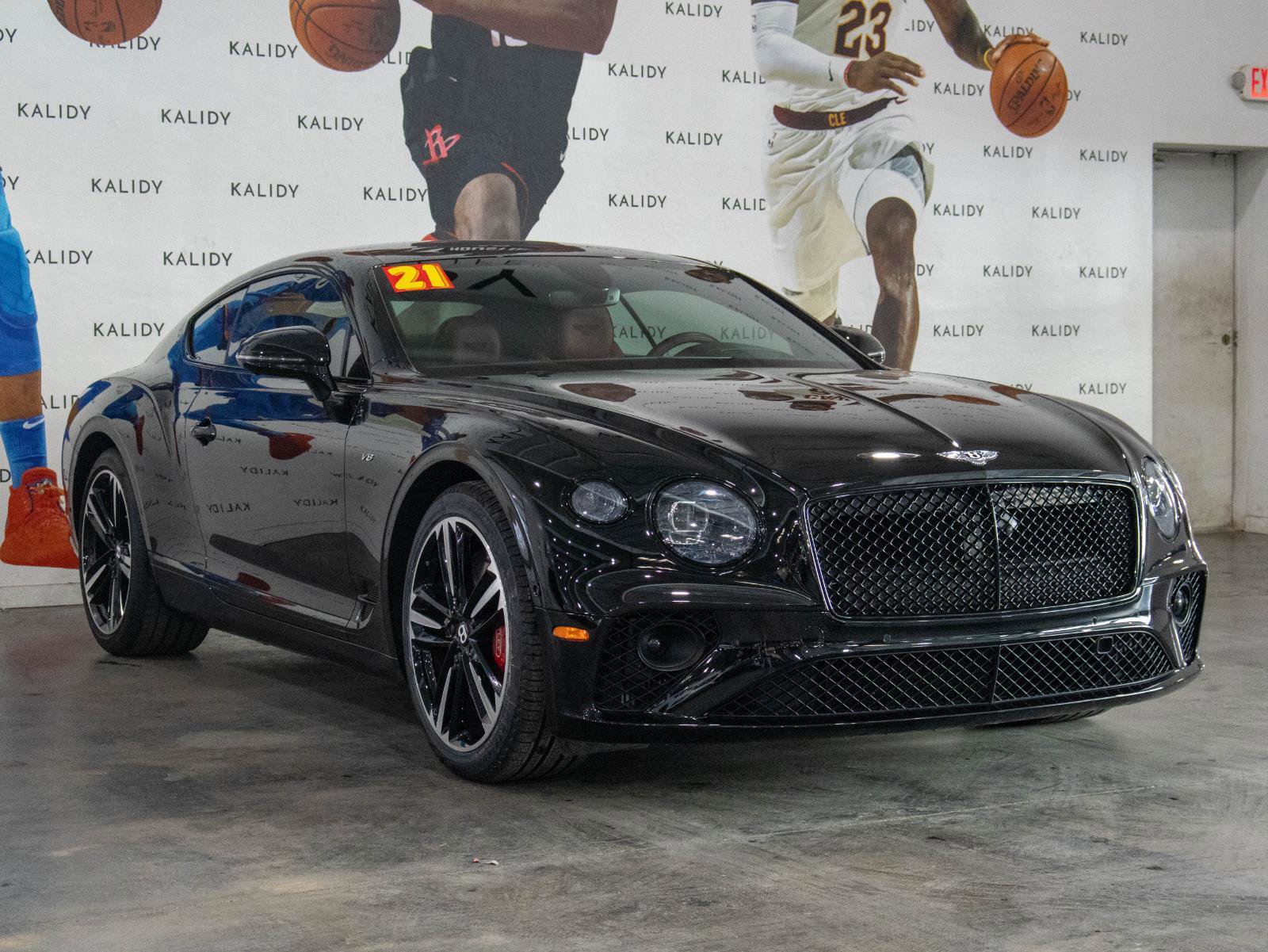 Used 2021 Bentley Continental GT image 19