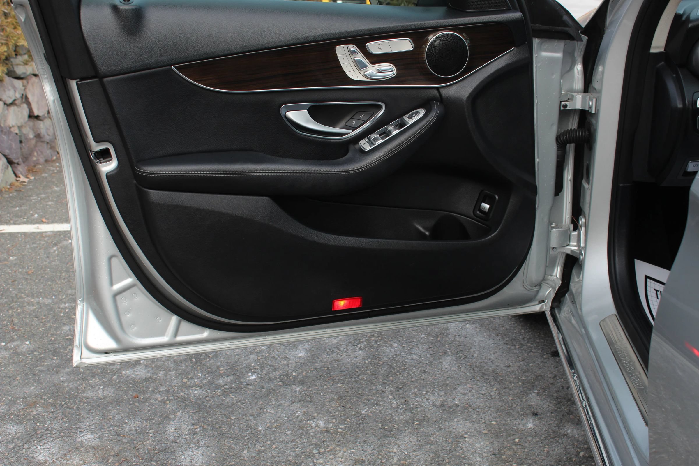 Used 2017 Mercedes-Benz C 300 4MATIC Sedan image 12