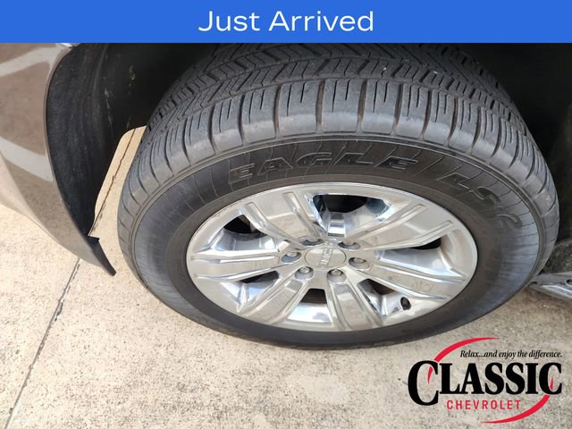 Used 2018 GMC Yukon XL SLT w/ Open Road Package image 10