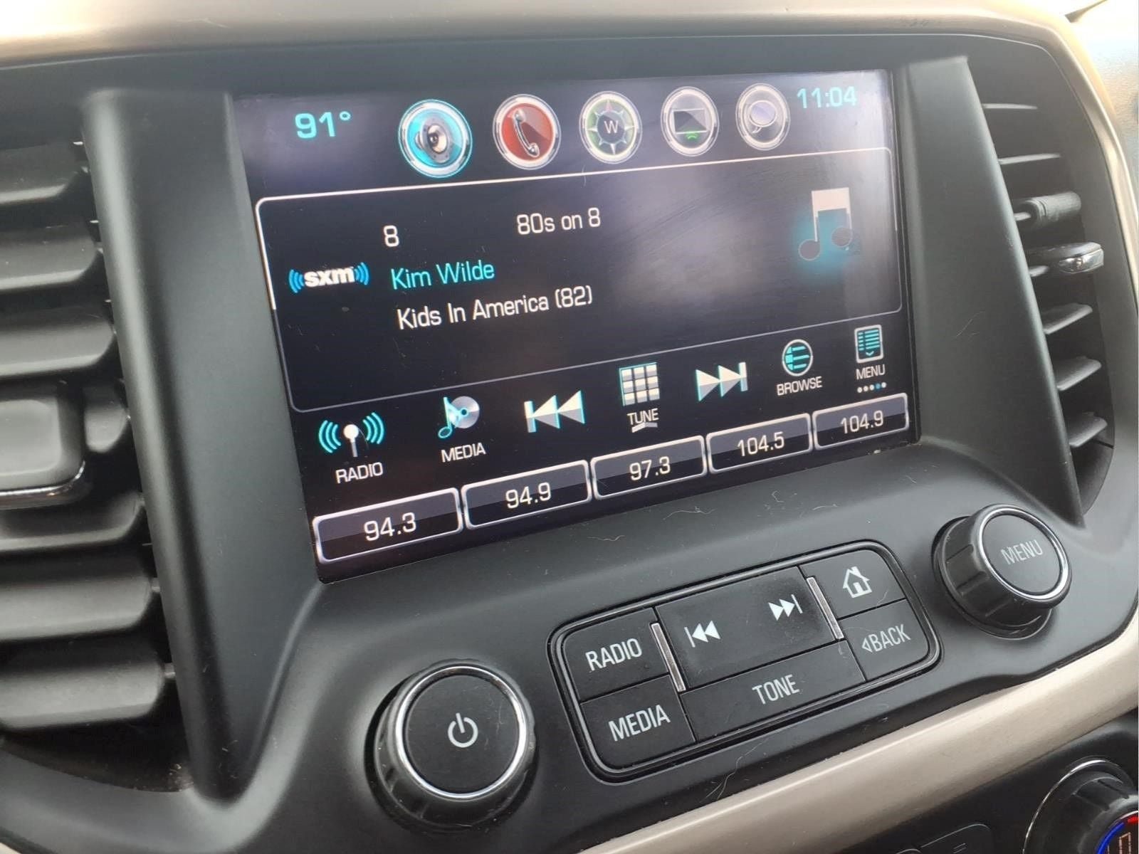 Used 2019 GMC Acadia Denali w/ Technology Package FWD image 9