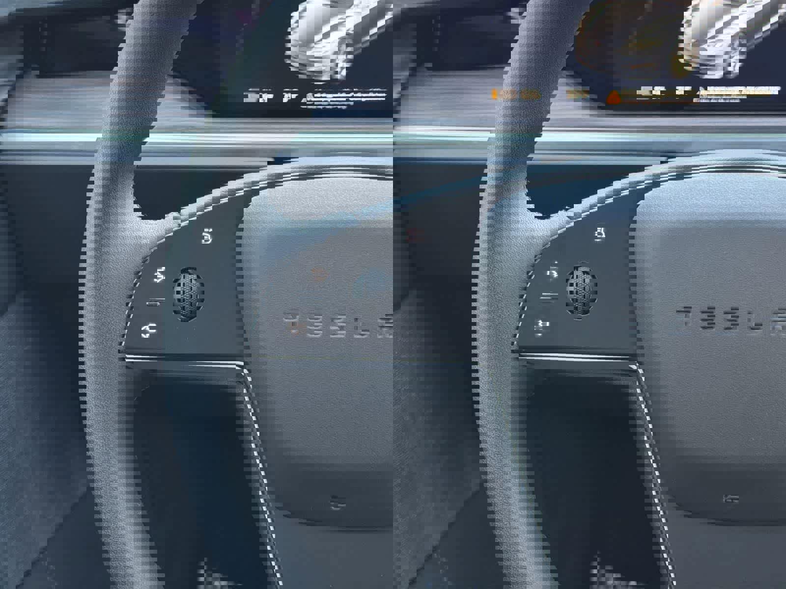 Used 2025 Tesla Model S image 13