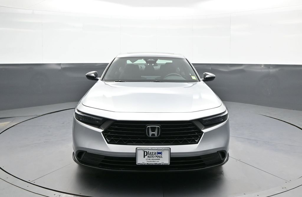 Certified 2025 Honda Accord Sport image 2