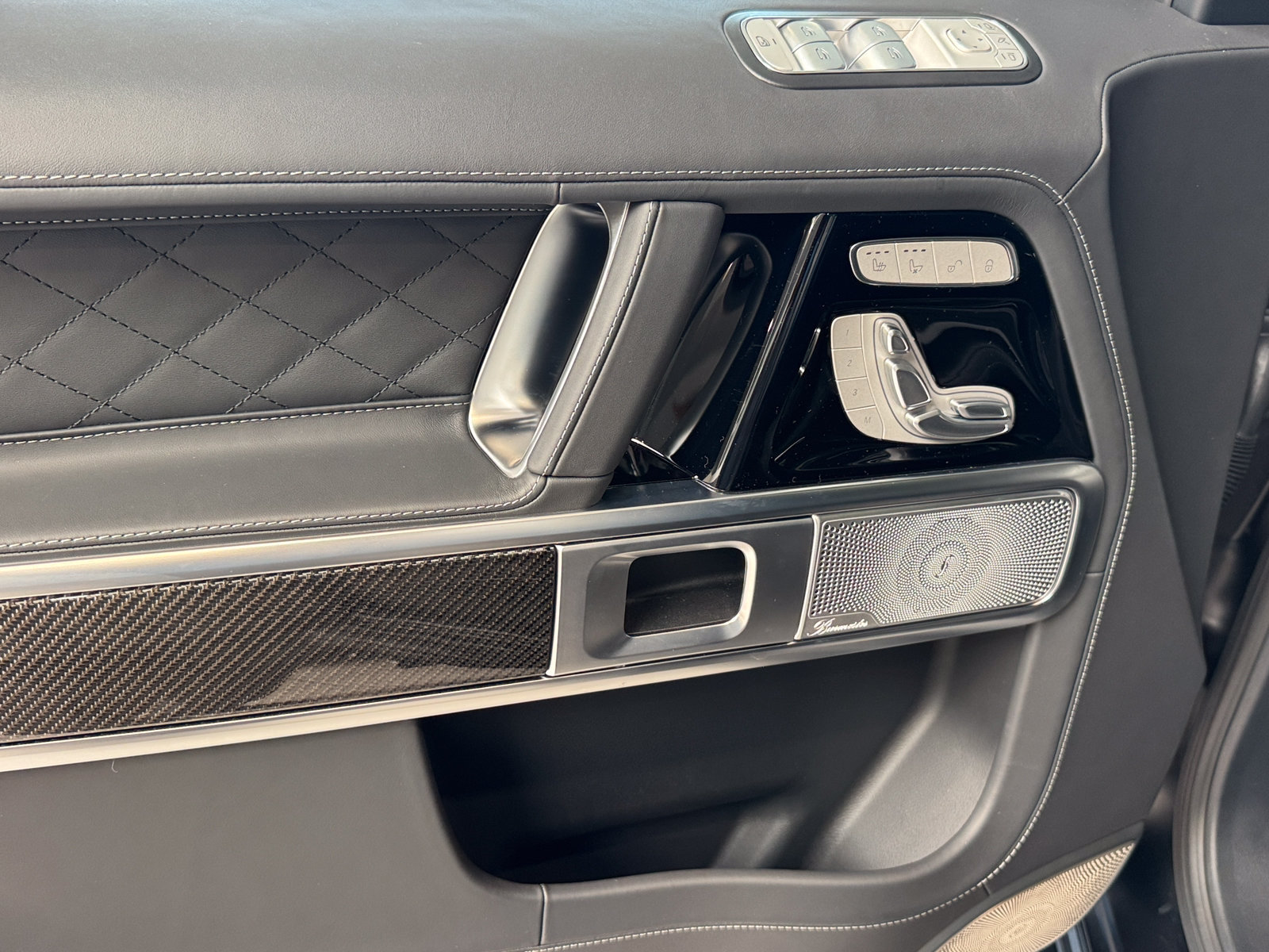 New 2027 Mercedes-Benz G 63 AMG 4MATIC image 9