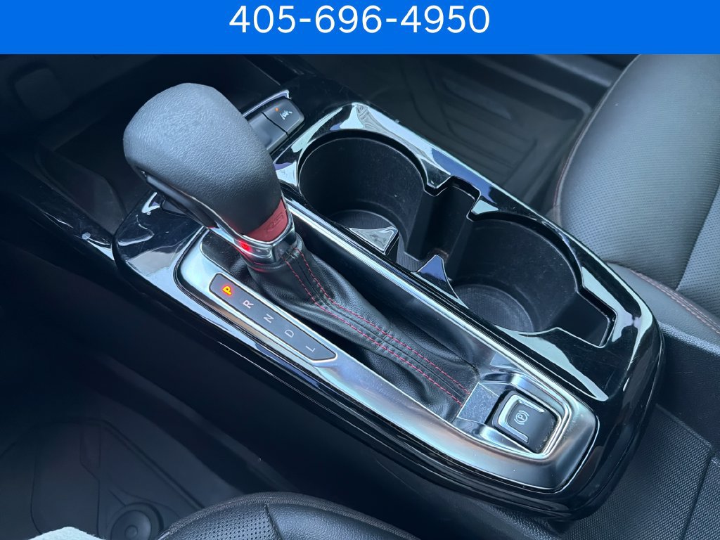 Used 2024 Chevrolet Trax RS w/ Sunroof Package FWD image 31
