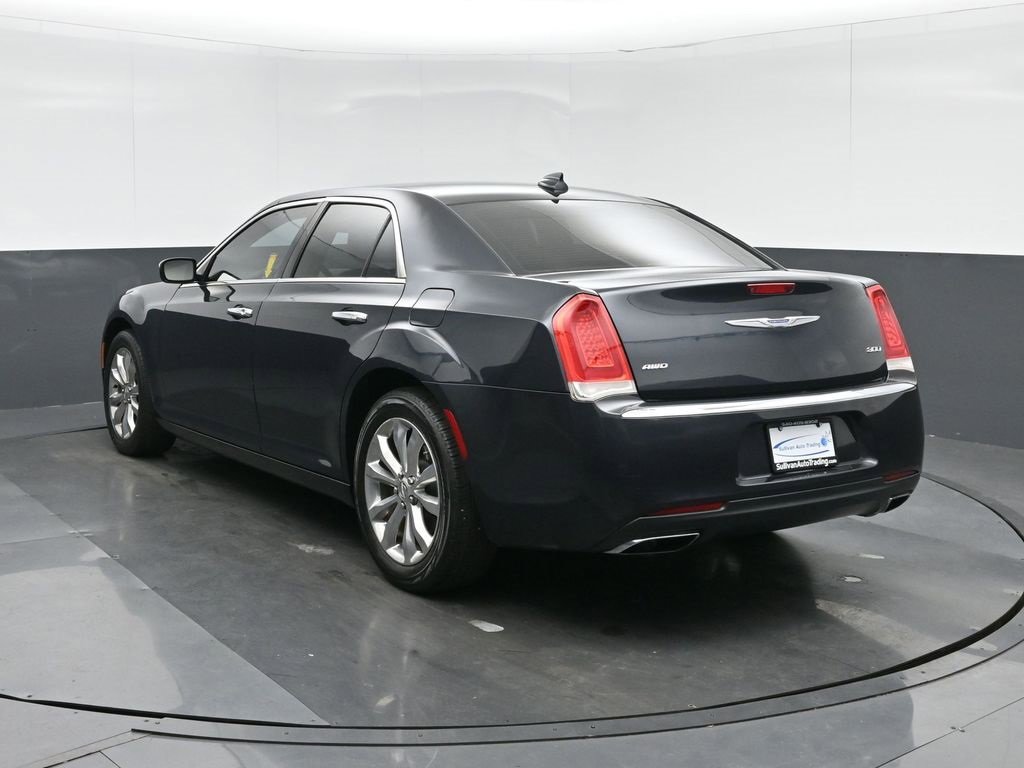 Used 2018 Chrysler 300 Limited image 5