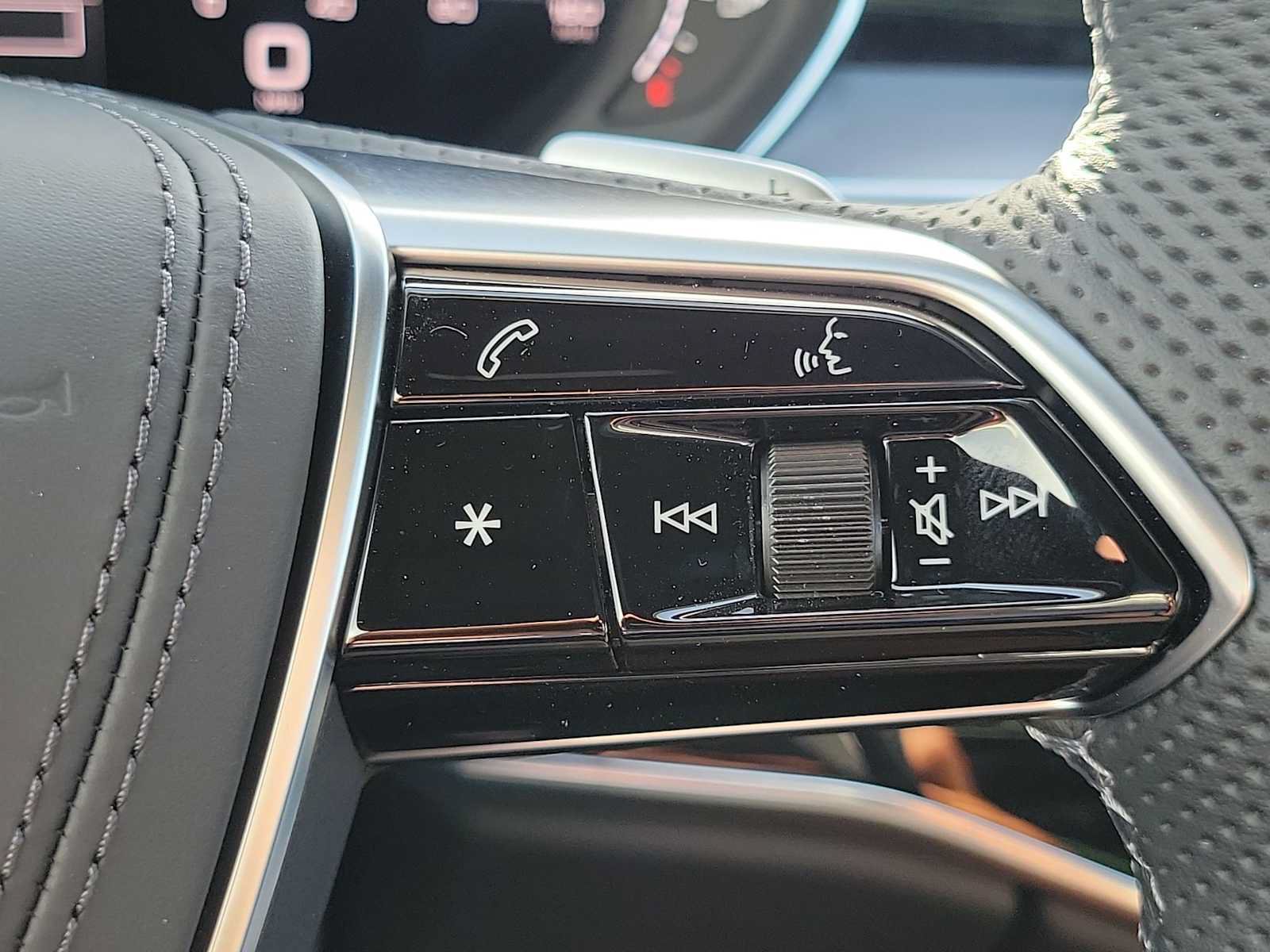 New 2026 Audi S8 AWD/4WD image 25