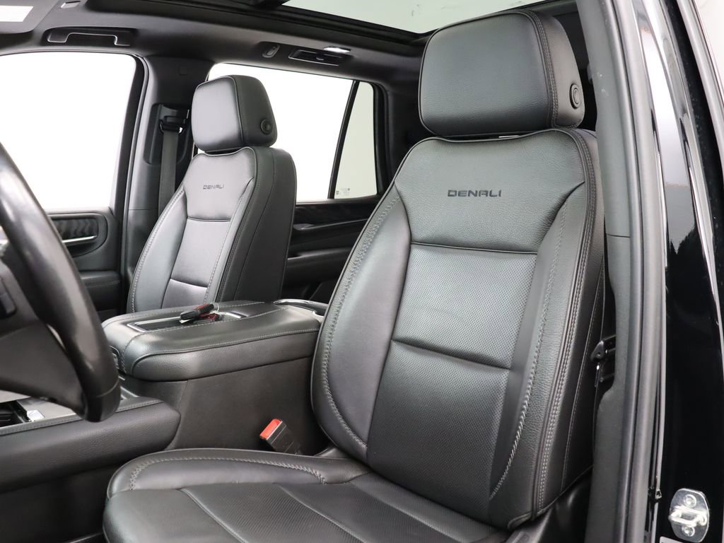 Used 2021 GMC Yukon Denali AWD/4WD image 16