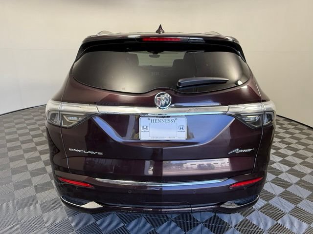 Used 2022 Buick Enclave Avenir FWD image 5