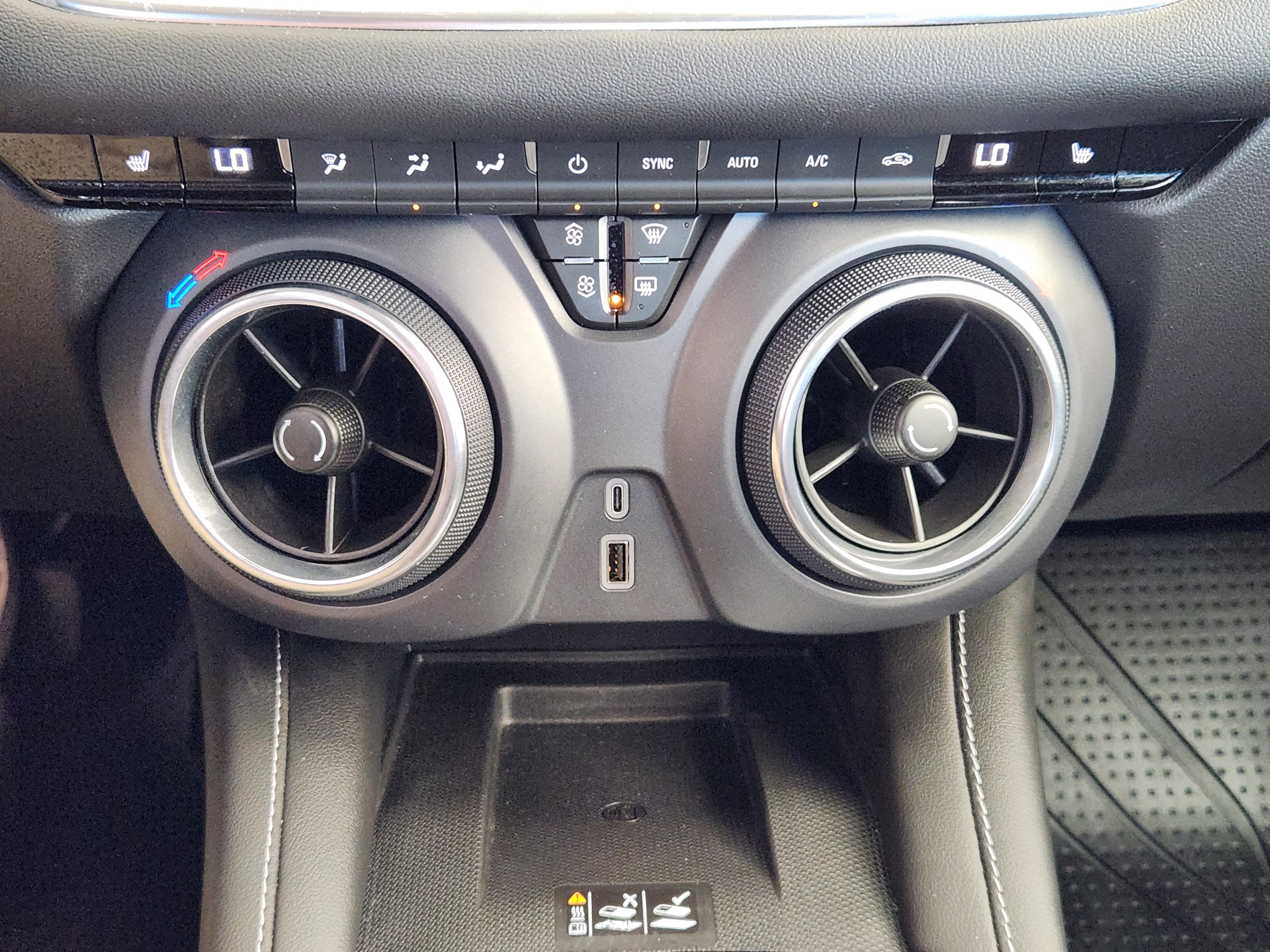 Used 2024 Chevrolet Blazer LT w/ Convenience Package FWD image 20