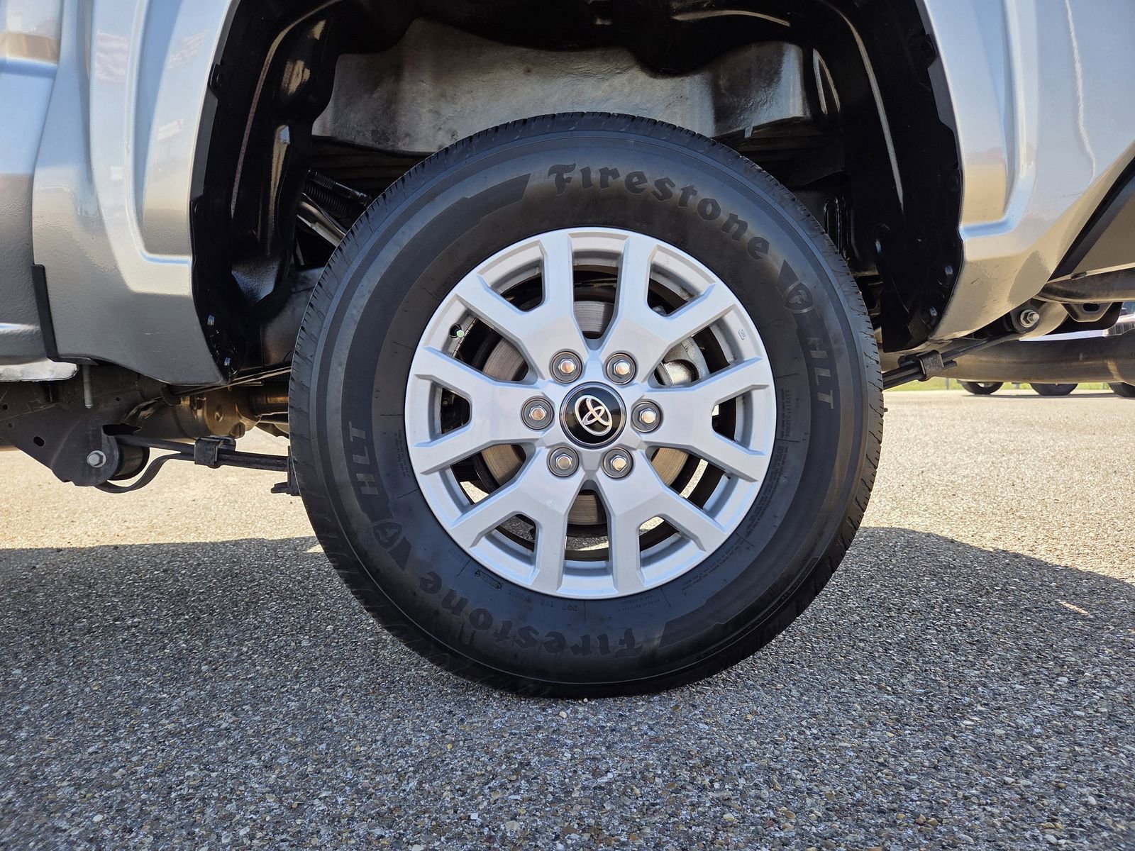 Used 2024 Toyota Tacoma SR RWD image 9