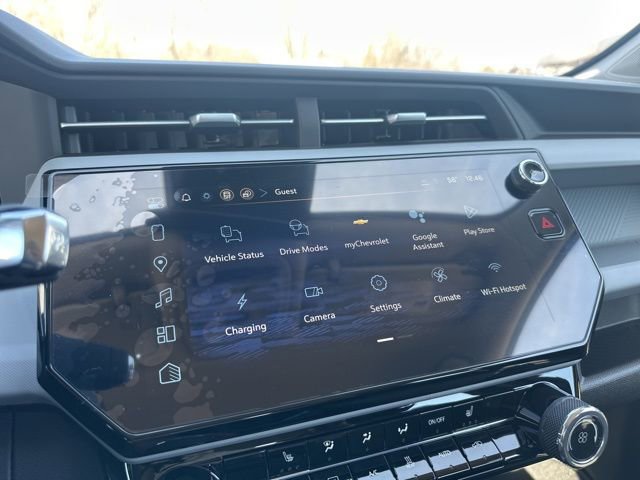 New 2027 Chevrolet Bolt LT w/ Comfort Package image 18