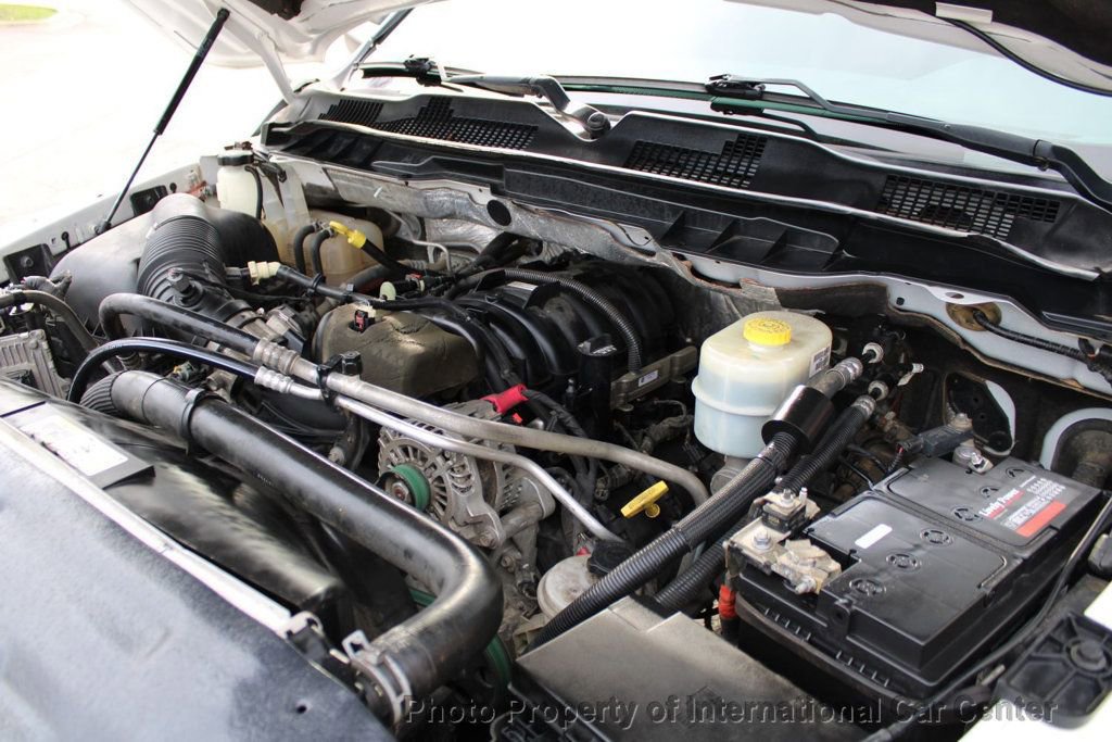 Used 2017 RAM 3500 Tradesman w/ Chrome Appearance Group image 29