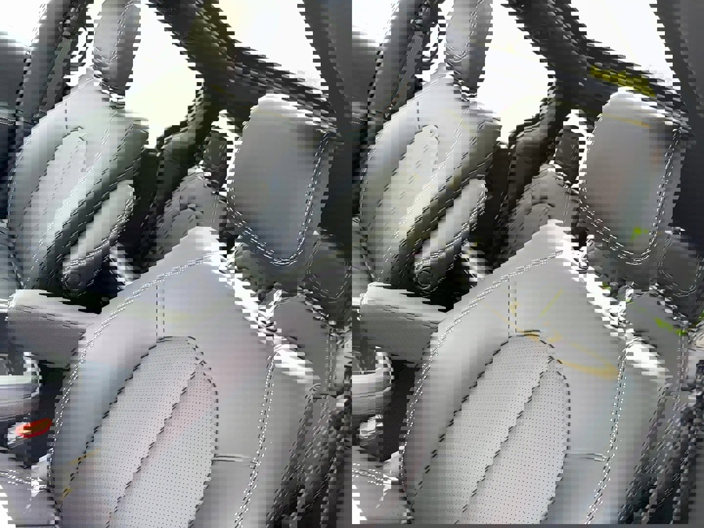 New 2026 Chrysler Pacifica Select image 7