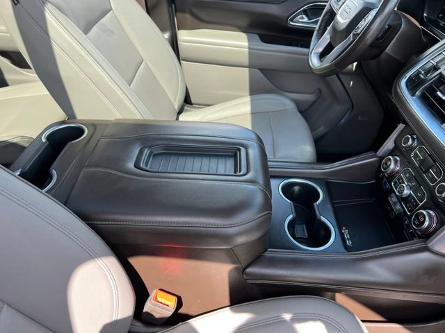 Used 2022 GMC Yukon XL SLT w/ SLT Premium Package AWD/4WD image 23