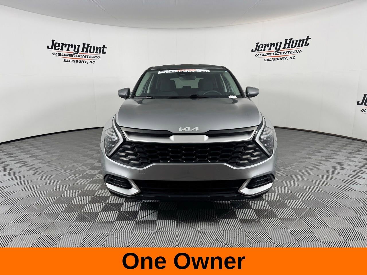 Used 2024 Kia Sportage LX image 5