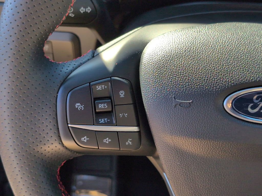 Used 2024 Ford Escape ST-Line w/ Tech Pack #1 image 14