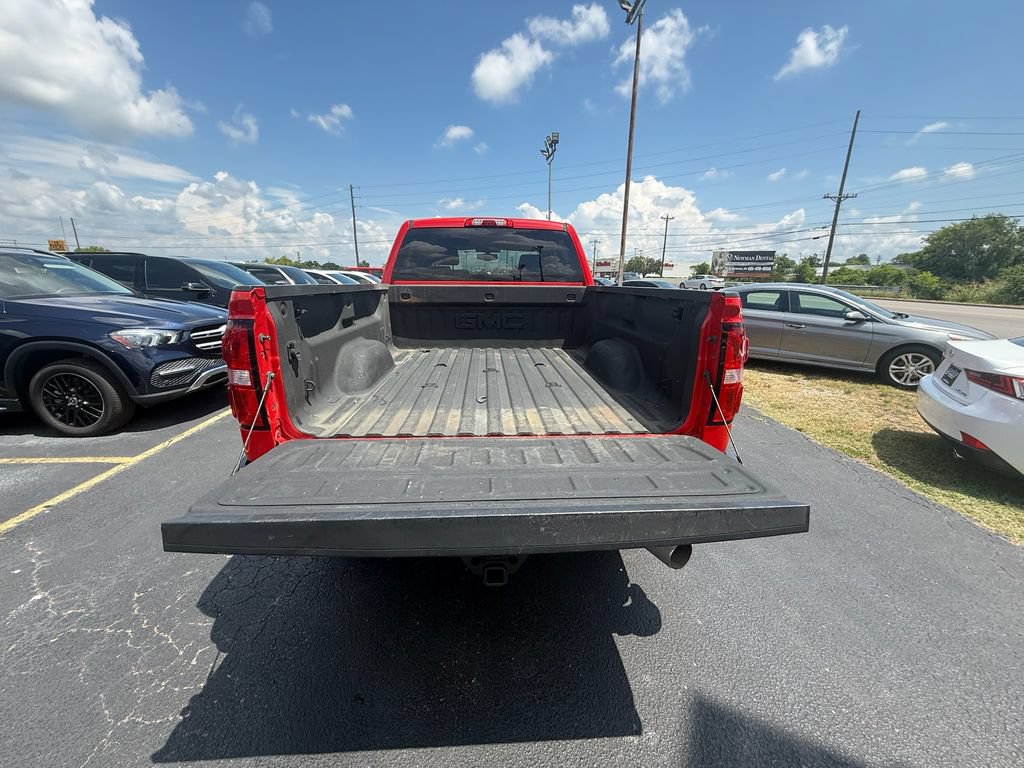 Used 2018 GMC Sierra 3500 SLE w/ SLE Preferred Package AWD/4WD image 5