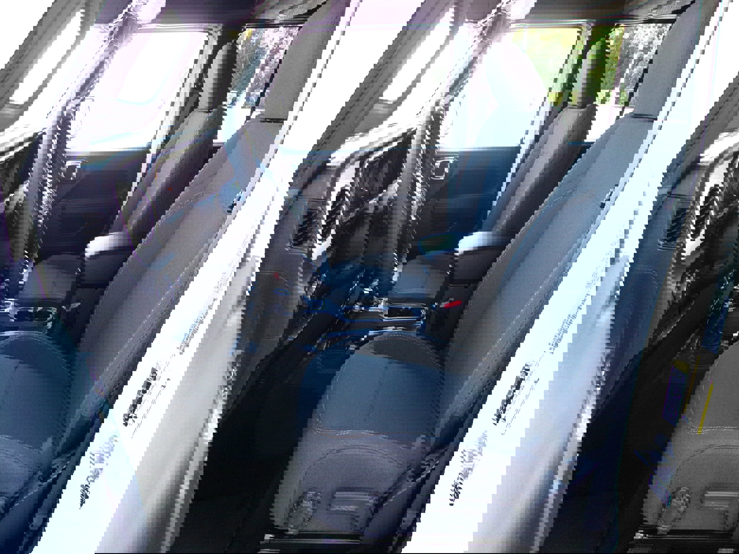 New 2025 Jeep Gladiator Sport image 13