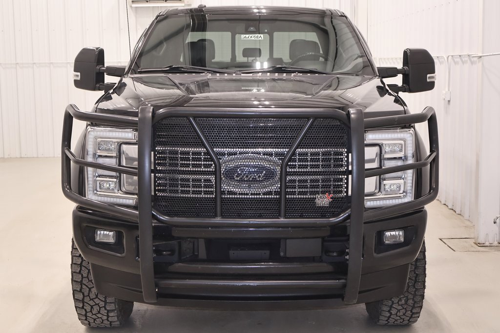 Used 2017 Ford F250 Platinum w/ Platinum Ultimate Package image 4