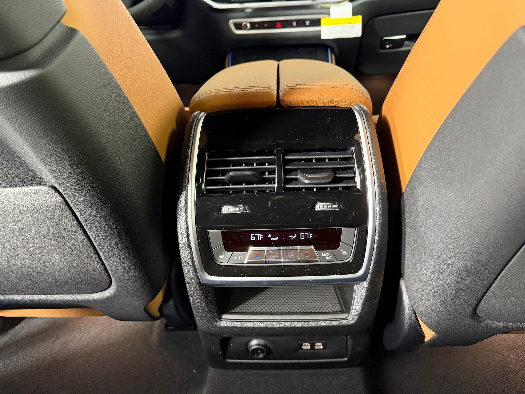 New 2026 BMW X5 xDrive50e w/ Executive Package image 30