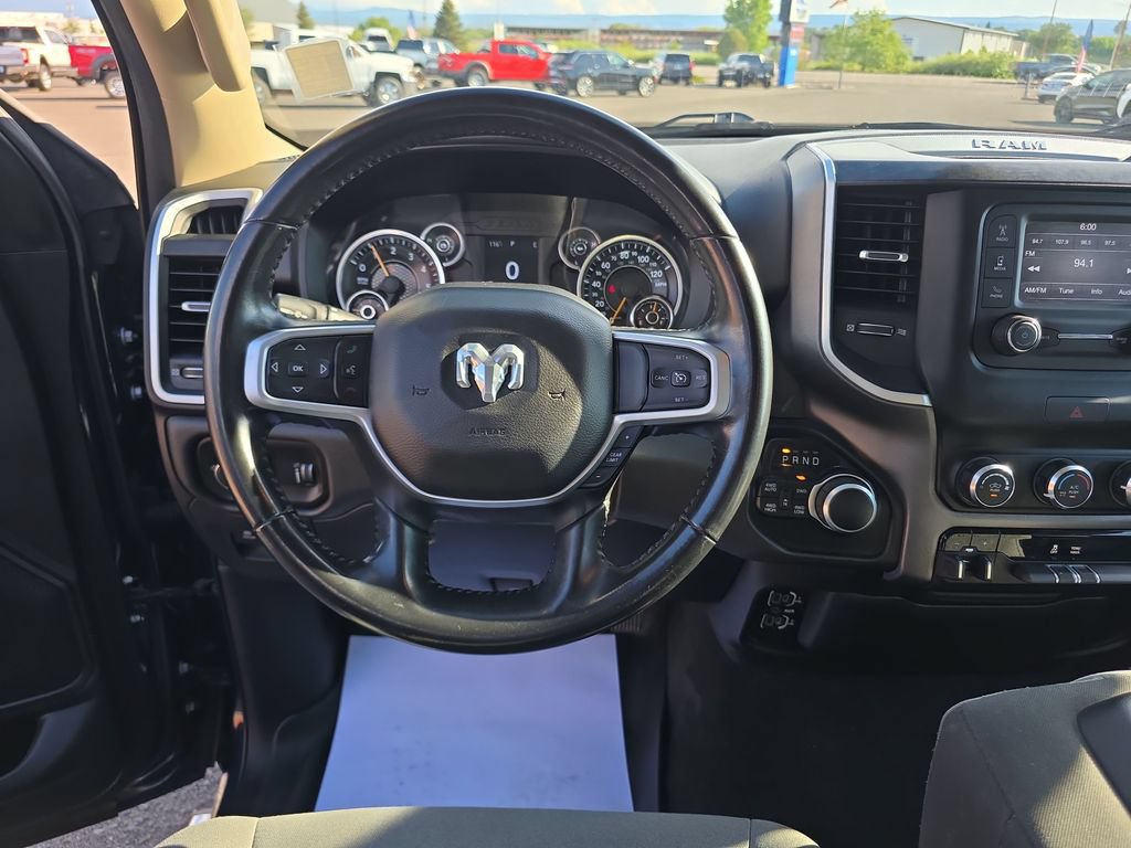 Used 2020 RAM 1500 Big Horn AWD/4WD image 15