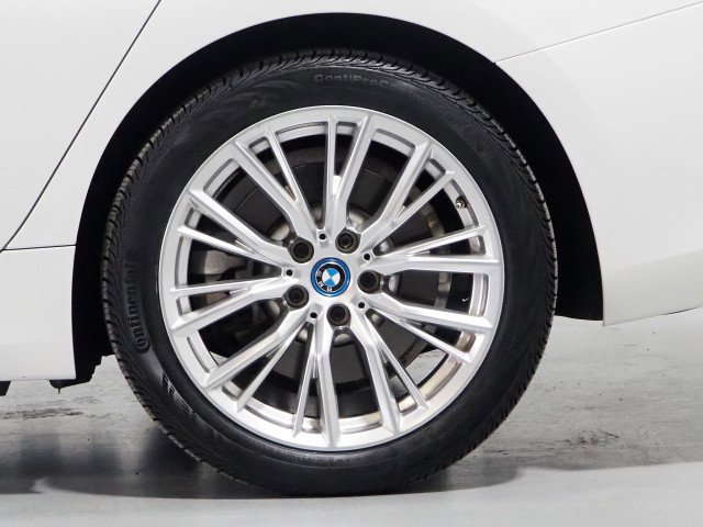 Used 2023 BMW 330e w/ Premium Package image 49