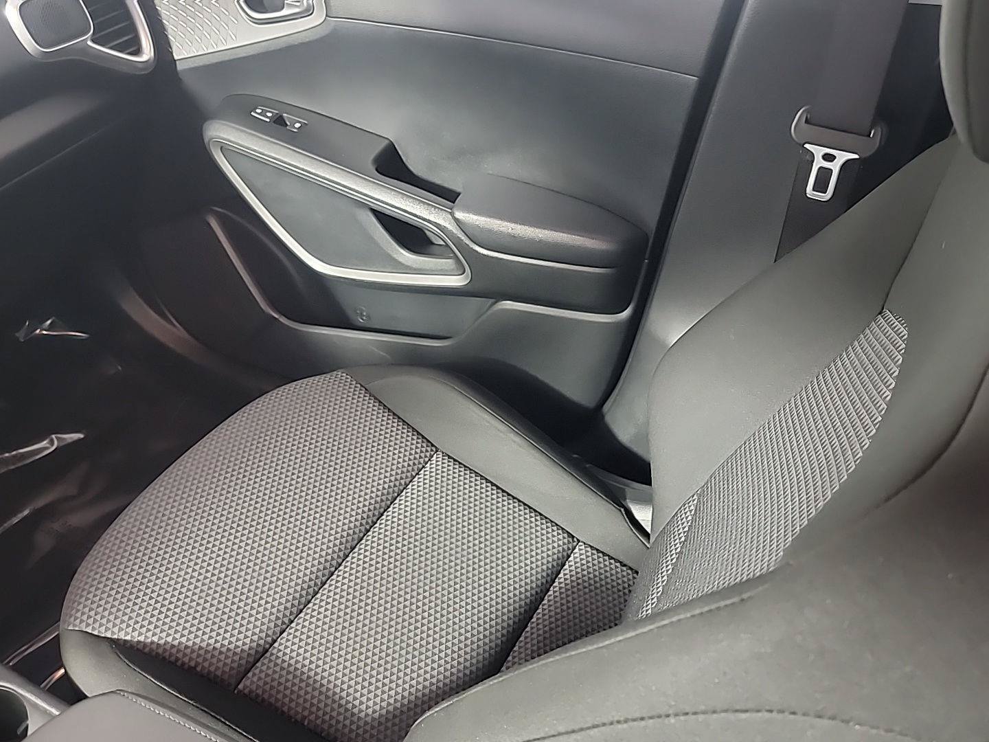 Certified 2023 Kia Soul LX w/ LX Technology Package FWD image 22