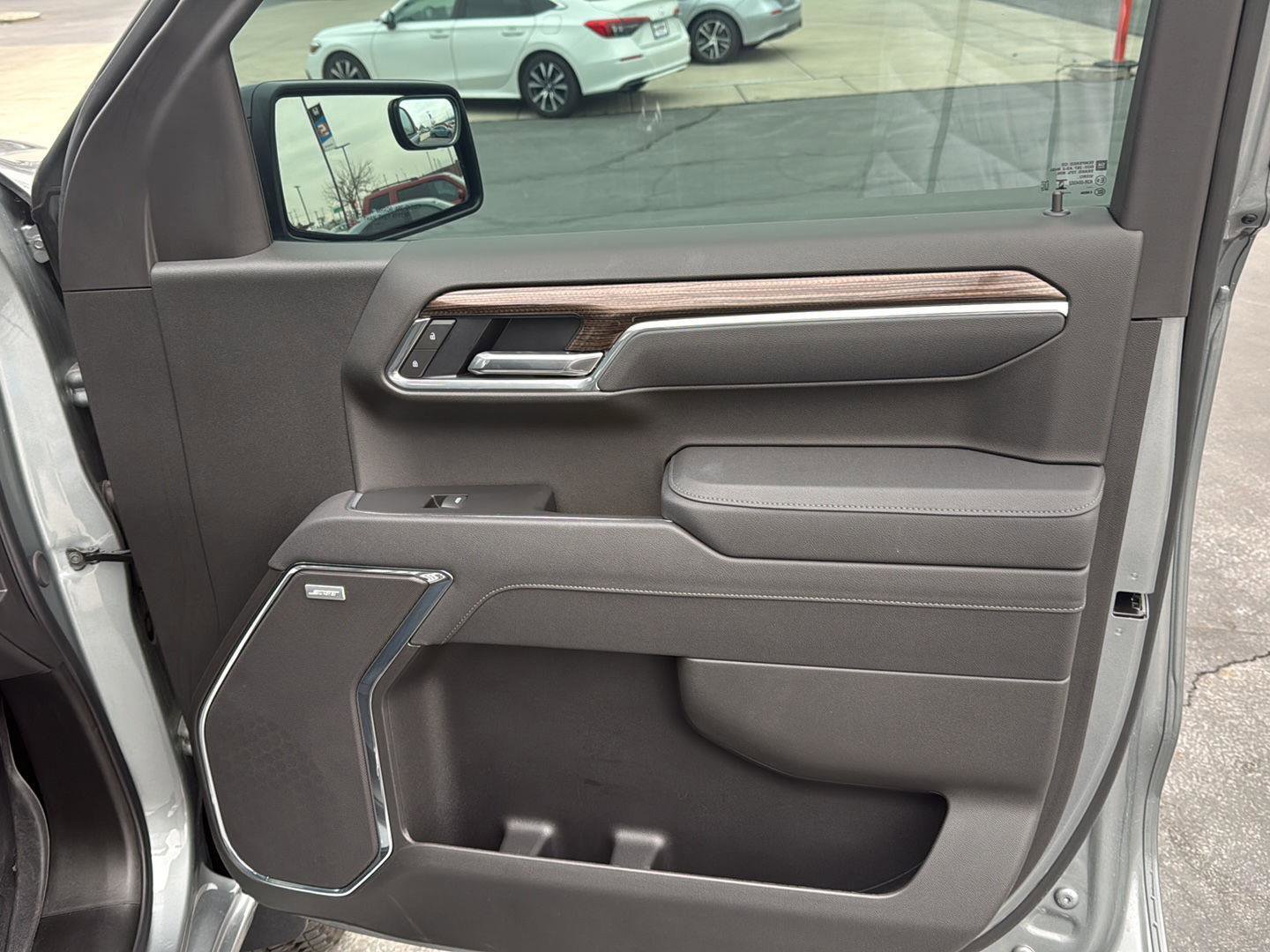 Used 2025 Chevrolet Silverado 1500 LT Trail Boss w/ Convenience Package II image 37