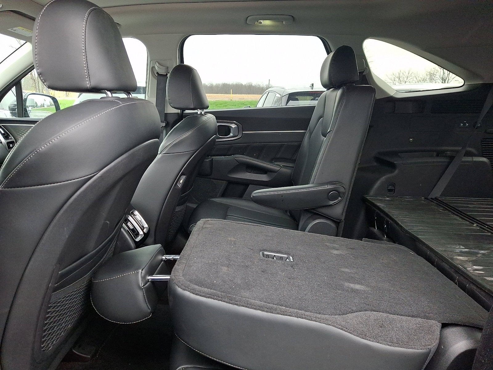 Used 2022 Kia Sorento SX image 11