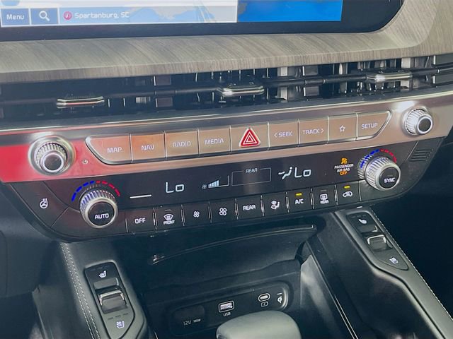 Used 2025 Kia Telluride SX Prestige image 17