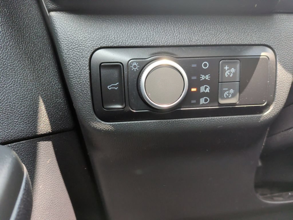 Certified 2022 Ford Escape SE w/ SE Sport Appearance Package AWD/4WD image 26
