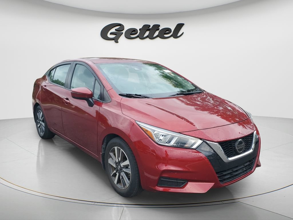 Used 2020 Nissan Versa SV FWD image 3