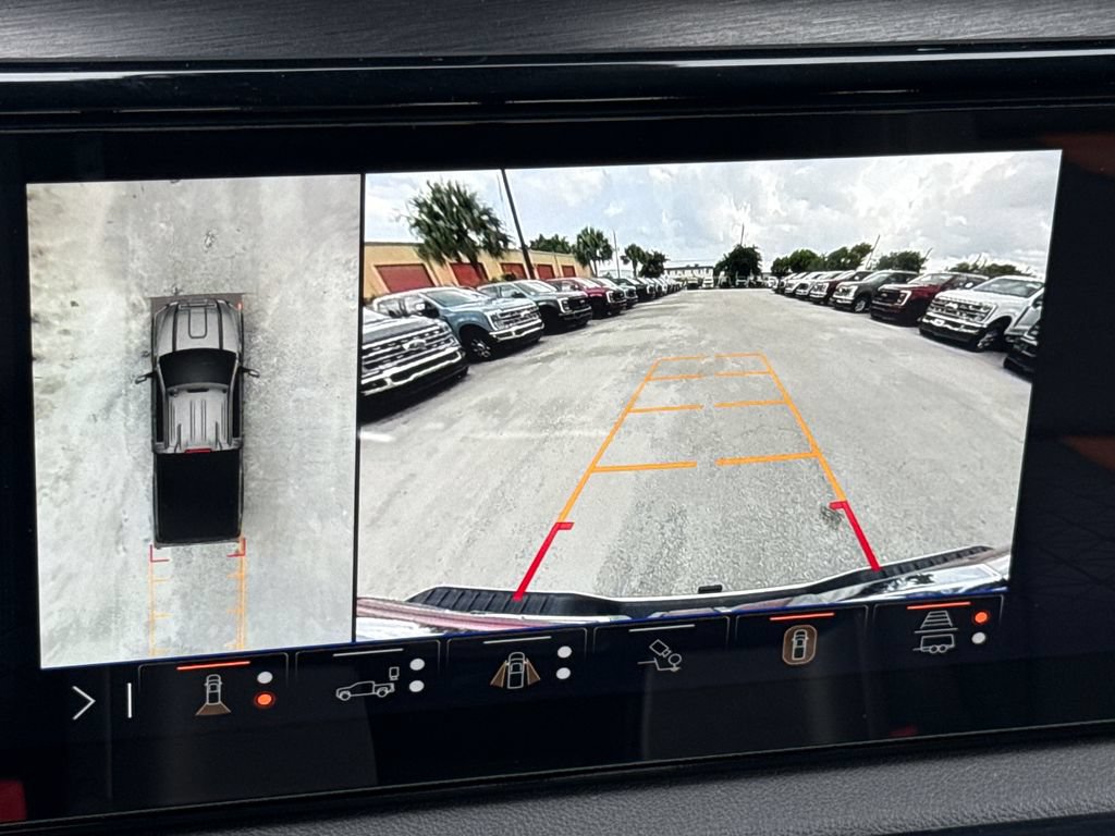 Used 2024 GMC Sierra 2500 AT4 w/ AT4 Premium Plus Package AWD/4WD image 22
