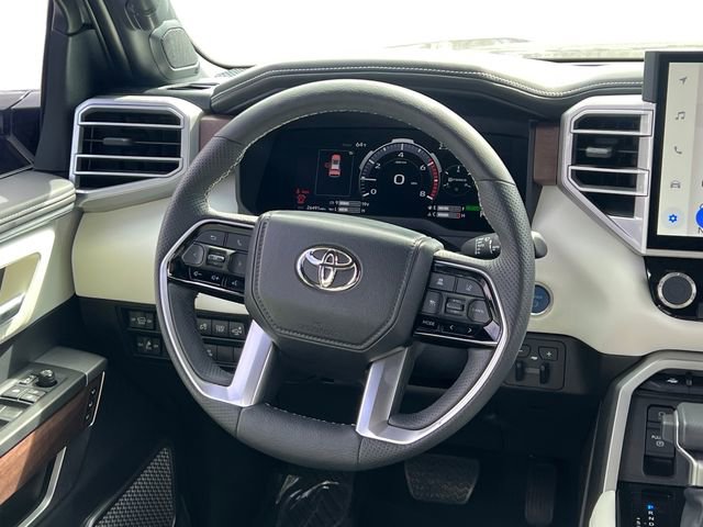 Used 2023 Toyota Sequoia Capstone AWD/4WD image 15