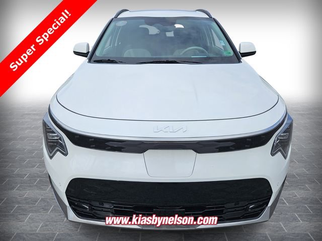 New 2025 Kia Niro Wave w/ Wave Preserve Package image 2