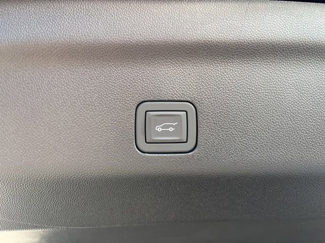 New 2026 Chevrolet Tahoe LT w/ Comfort Package image 9