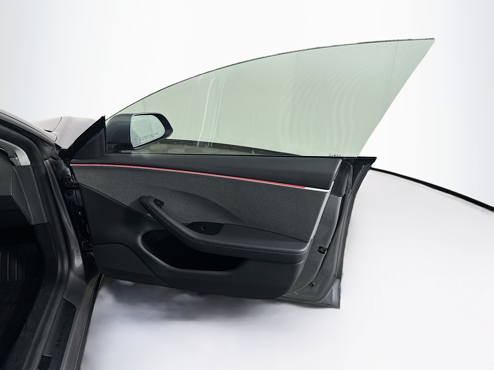 Used 2025 Tesla Model 3 Long Range image 33