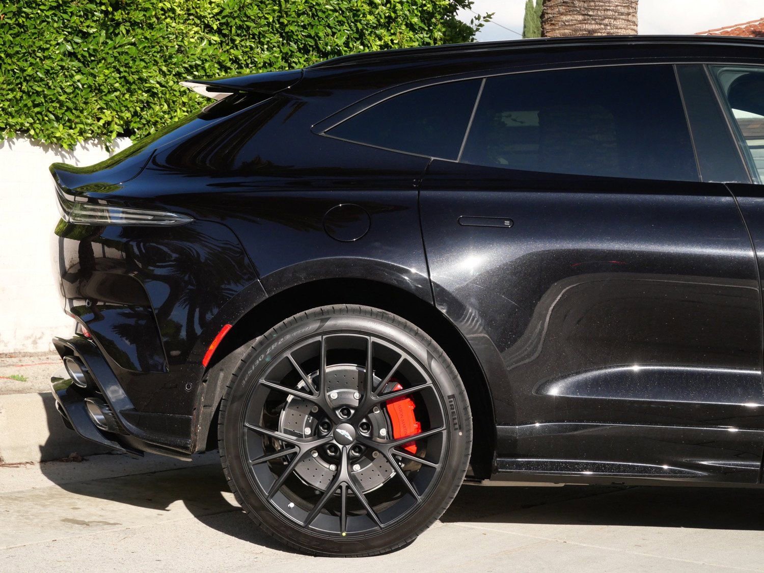 New 2026 Aston Martin DBX S image 16