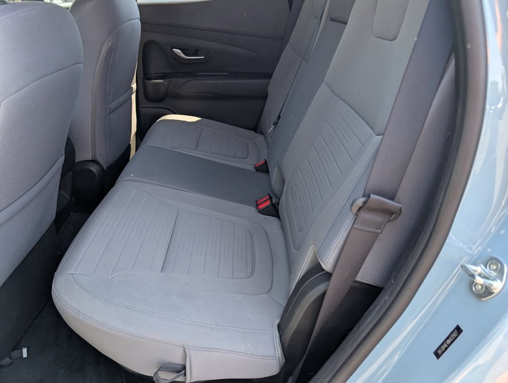 Used 2022 Hyundai Santa Cruz SEL w/ Cargo Package FWD image 9