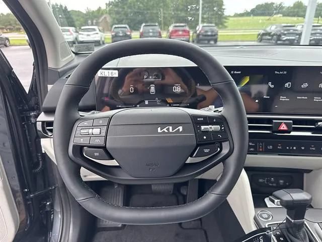 New 2026 Kia Sportage EX AWD/4WD image 9
