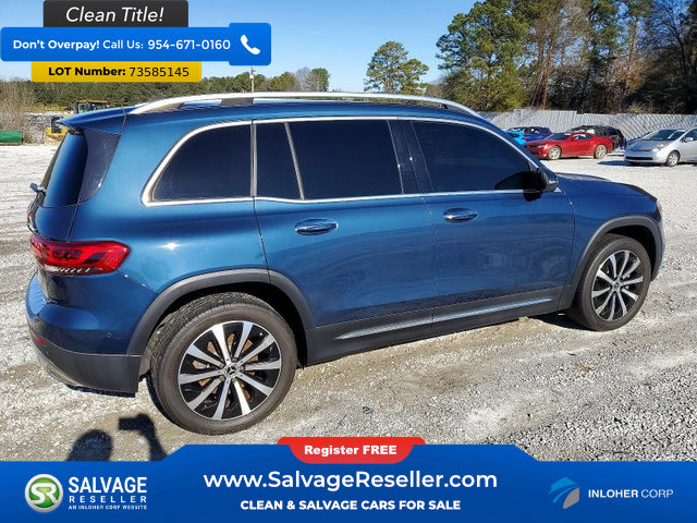 Used 2021 Mercedes-Benz GLB 250 w/ Premium Package image 4