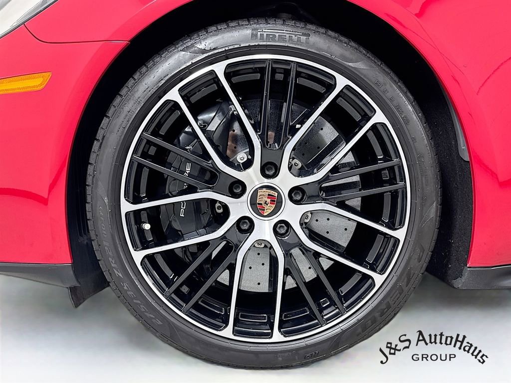 Used 2021 Porsche Panamera GTS AWD/4WD image 38