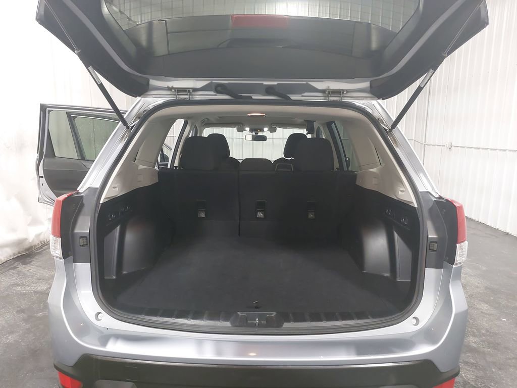 Used 2019 Subaru Forester Premium image 12