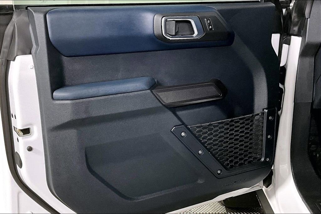 Used 2024 Ford Bronco Outer Banks image 23